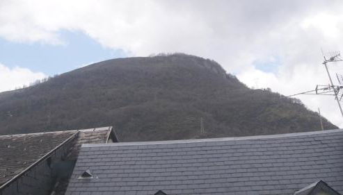 Appartement Reines des Pyrénées, T2, entier, centre Luchon, tarif cure thermale, wifi, casier à skis, ascenseur - Foto 5