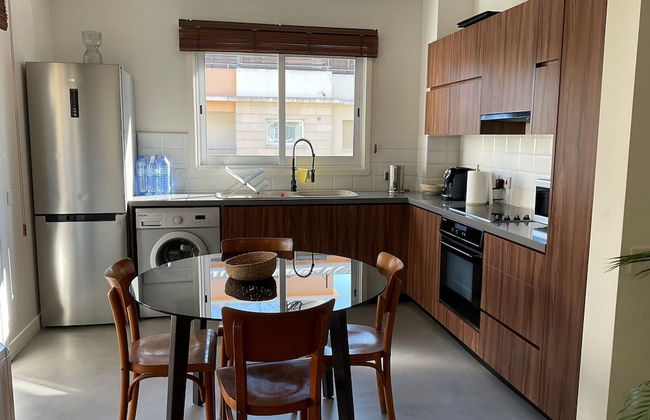 Two Bedroom Condo - Just Renovated & Great Location - Foto 10