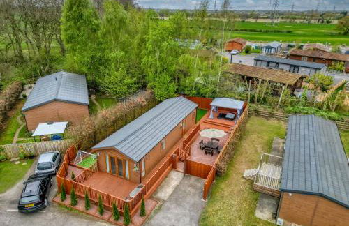 Family Luxury York Cabin Retreat with hot tub - Foto 64