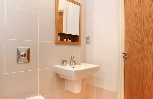 Fenwick Chambers - By Week2Week - Photo 20