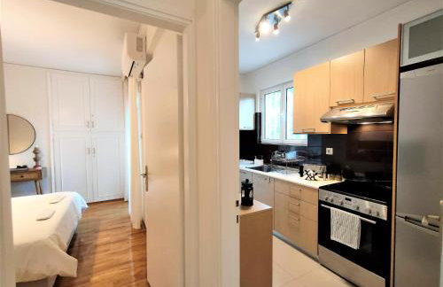 Vouliagmeni Iasonos Residence Central Stylish Flat - Photo 11