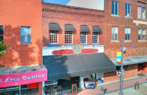 Cozy Stay at 229 Main St Perfect Ames Location - Foto 33