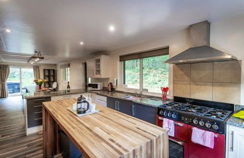 Stanton, woodland lodge with hot tub for 14 - Foto 37