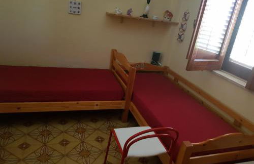 Villa del Golfo Urio with swimming pool shared by the two apartments it is essential to have a car - Foto 13