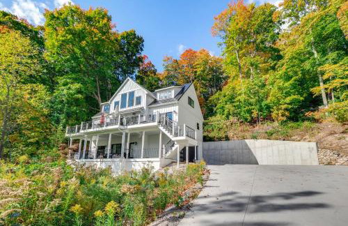 Hot Tub and Fire Pit Suttons Bay Home Near Wineries - Foto 4