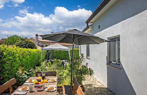 Pool House Kristina - Happy Rentals - Foto 56