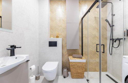 Apartament Brzeziny by Stay&Rest - szybki dojazd i parking - Photo 16