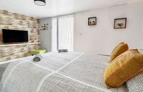 Studio moderne, cosy, parking, parfait en duo - Photo 15