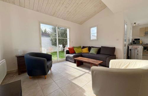 Maison mitoyenne 4 pièces avec jardin clos - Saint Denis d'Oléron - FR-1-246A-406 - Foto 7