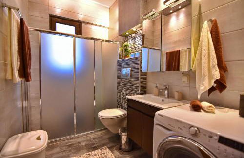 A Cozy Eco Villa by the Sea - Photo 22