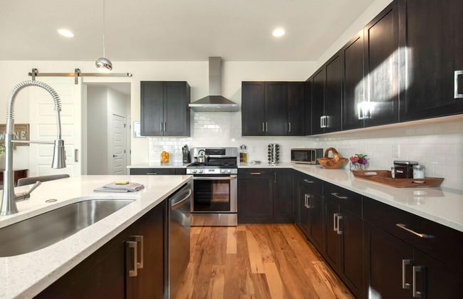 Remarkable Home Near Old Town, Breweries, & River! - Foto 6