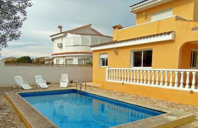 Chalet con piscina privada en Vinaròs - Foto 1