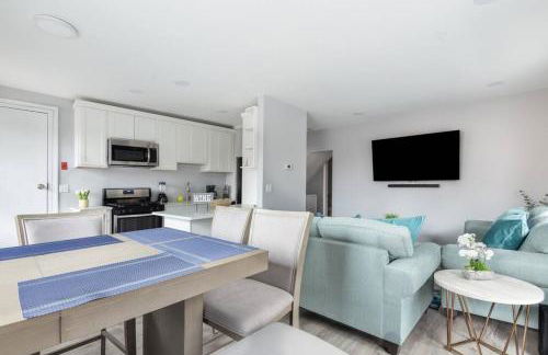 Sleek 1 Bedroom Apartment Plus Balcony 30 Mins to NYC - Foto 1