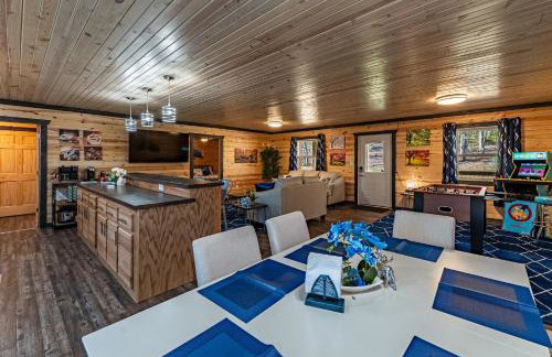 Wooded Circle - Barrel sauna, hot tub, fire pit - Foto 21