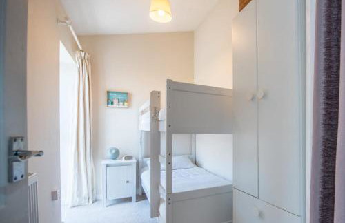 Welcoming Pembrokeshire home, perfect escape for couples, beach 5 mins, doorstep walks - Foto 20