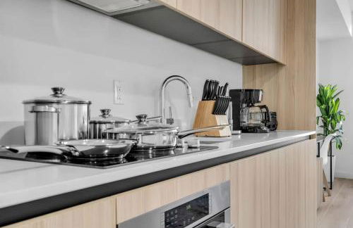 Modern Downtown Condo with Pool Gym BBQ Game Room CoWorking Spaces - Foto 22