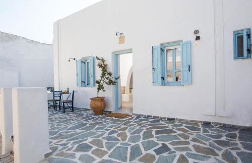 Traditional Luxury House - Photo 9