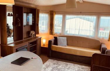 Coastal retreat - Photo 1