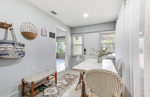 Idyllic Sarasota Home with Yard 2 Mi to Beach! - Foto 11