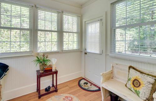 7 Mi to The Biltmore Le Canard Cottage with Porch - Foto 6