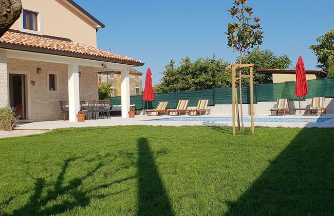 Villa in Brtonigla With Private Pool - Foto 27