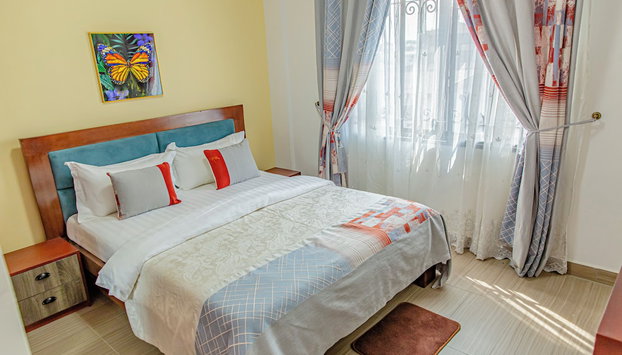 G&G Residency - Photo 4, Room