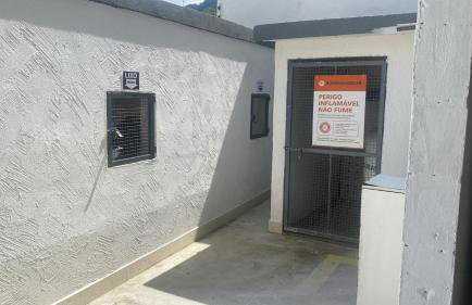 Lindo Ap - CENTRO- piscina, churrasqueira gourmet, maquina lava e seca e wifi roupas cama - Foto 56