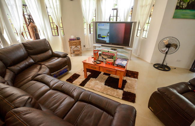 Hilltop Pool and Villa - Foto 3