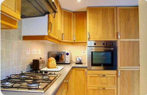 Nikolaus Cottage Cotswolds - Photo 6