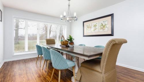 Epic Indoor Pool w/slide & hot tub close to beach - Foto 4, Garden, Garden view