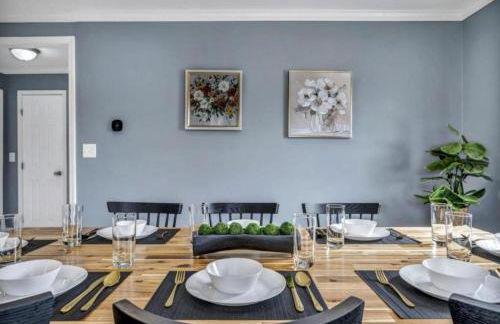 Swim and Relax In our Pool and Hot Tub and Recently Renovated - Foto 46