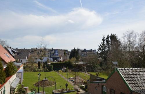 Central Rees Stay for Four - Photo 18