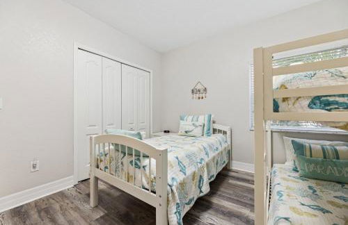 Ocean View Next to Pool and Amenities Corner Unit 3 Balconies OW20-201 - Foto 26