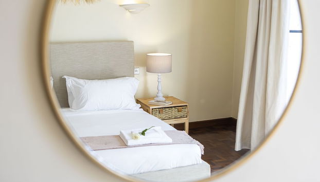 Riverside Park by YourHost - Foto 4, Habitación