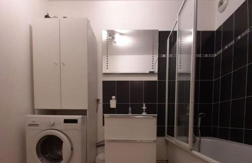 Joli appartement avec Jardin et 2 parkings privés - Foto 16