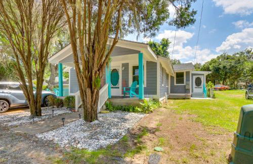 Beachy Home in Heart of Beaufort with Pool Access - Foto 26