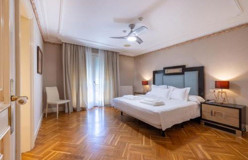 CASA CON PISCINA EN EL CENTRO - Foto 5