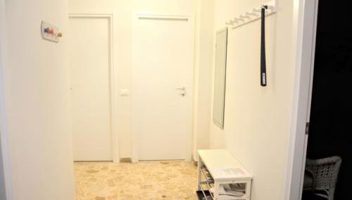 NEW! Casa di Veneto, 15 min to Venice direct bus - Photo 4, wardrobe