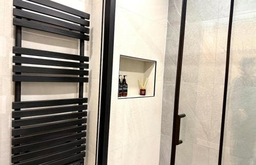 Detached Modern Flat 8 Min Walk to Pudsey Station - Foto 39