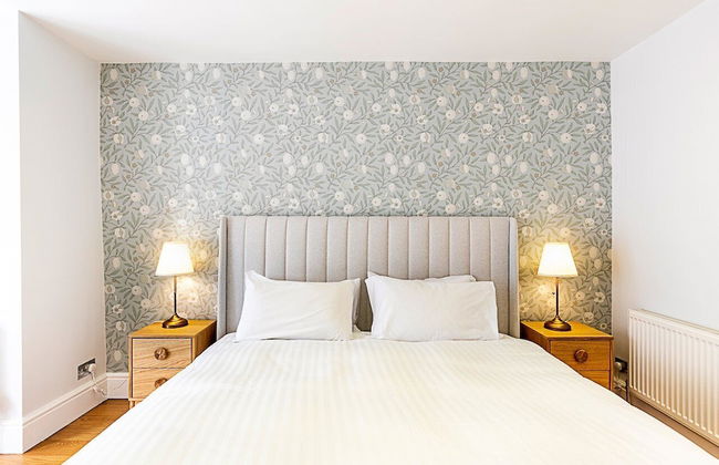 Charming Two-Bedroom Flat in West Hampstead - Photo 6