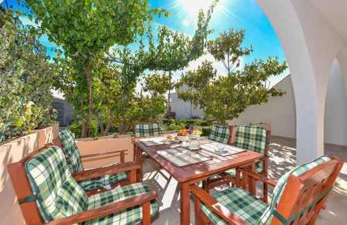 Villa Zdenka with heated pool - Photo 39