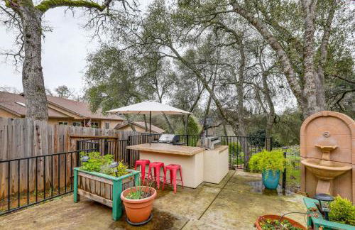 Hot Tub and Huge Patio Home 5 Mi to Old Town Auburn - Foto 26