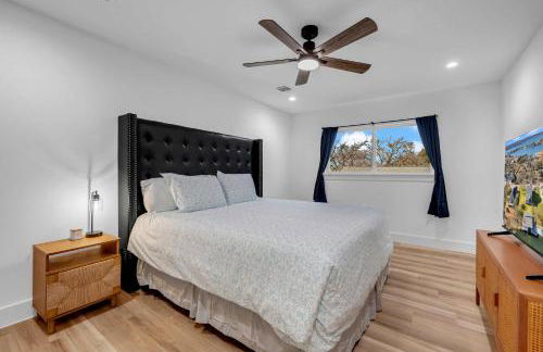 The Woodland Escape with Concierge Services - New Listing - Foto 30