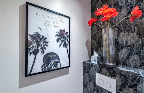 Luxury Family 2BR - Prime Location, Walk to Beach & Shopping, Sunny Balcony - By Totolulu Cannes Hoche - Foto 17