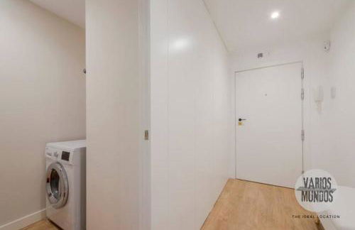 Elegancia y confort en el Paseo de la Castellana - Foto 26