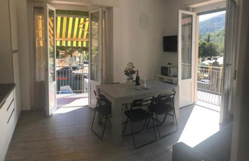 HOST IN LEVANTO - Maestrale con biciclette - Foto 9