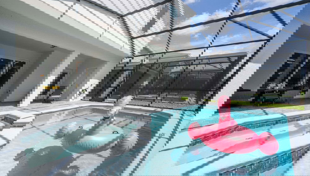 Stunning 7Bd Jacuzzi Pool Close to Disney Windsor Cay 16217 - Foto 1, Habitación