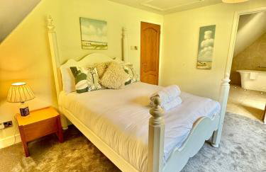 Serene Retreat - Hot Tub - Pool Table - Close to New Forest and Bournemouth Beach - Sleeps 12 - Foto 30