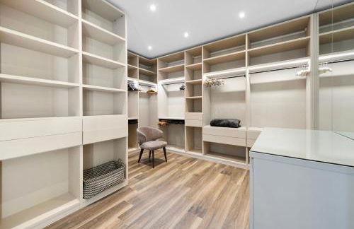 Best Bayfront View New construction w pool - Foto 50