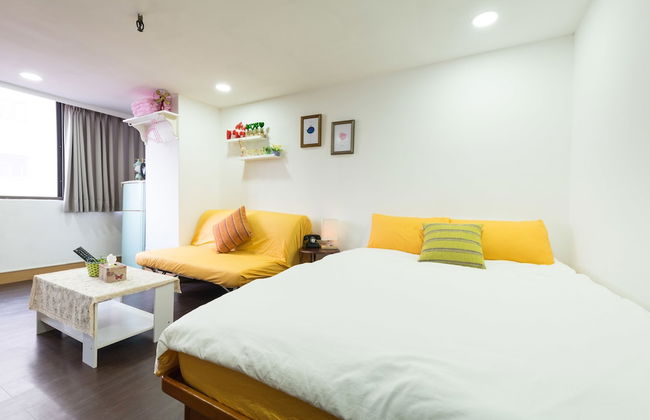 Blue sky Taipei - Photo 23